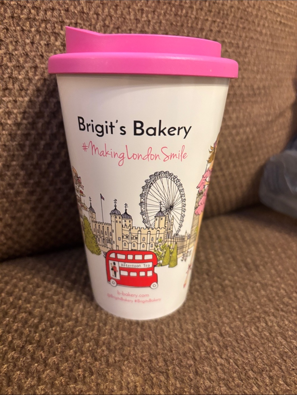 Brigit’s Bakery afternoon tea travel mug good condition